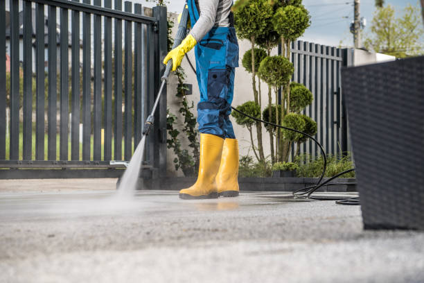 Best Residential Pressure Washing Services  in Swisher, IA